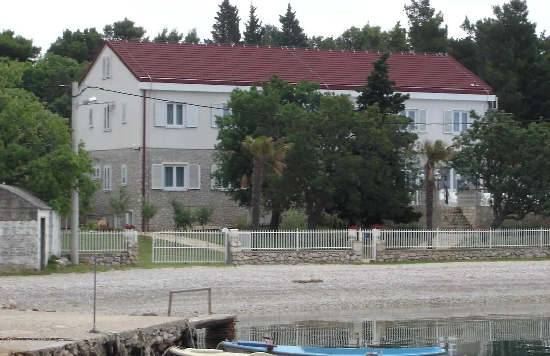 Vila Punta-1