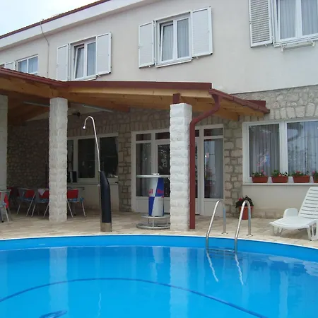 Vila Punta-2